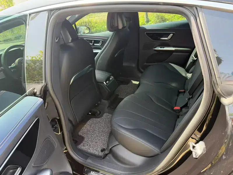 Mercedes-Benz EQE 2022 EQE 350 Pioneer Edition — миниатюра 9