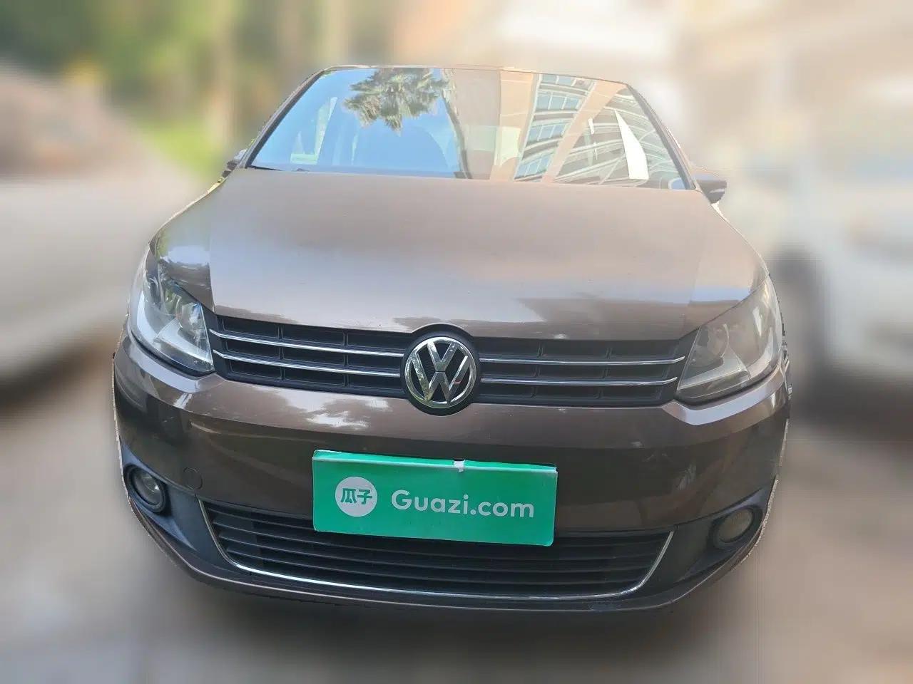 Volkswagen Touran 2013 1.4T Manual Fashion Edition 5 Seats — миниатюра 2