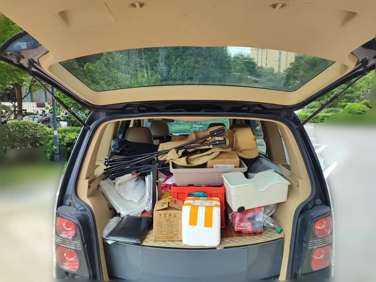 Volkswagen Touran 2011 1.4T DSG Zhiya Edition 5 Seats — миниатюра 19
