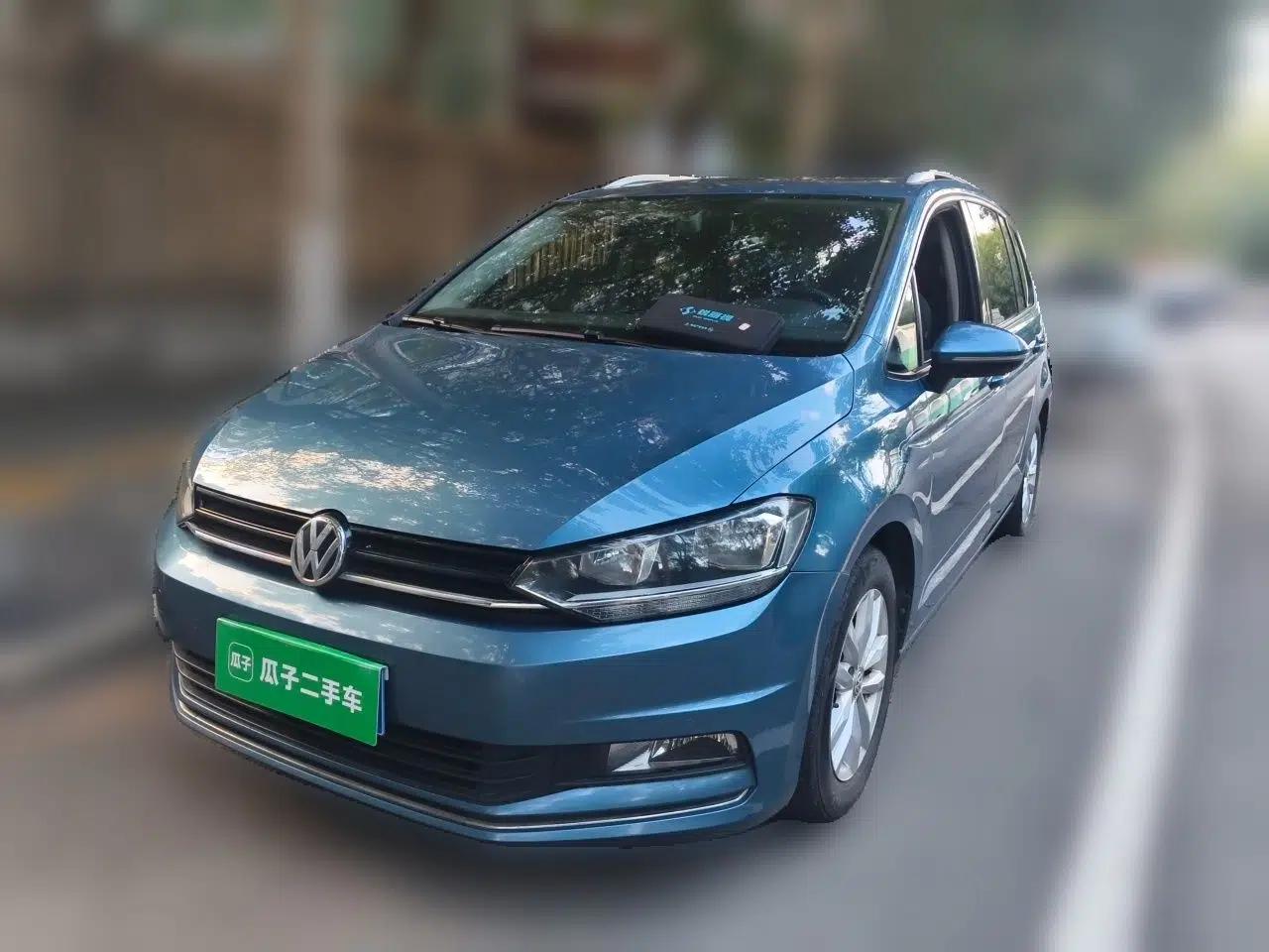 Volkswagen Touran 2018 Volkswagen Touran L 280TSI DSG Comfort Edition 7 Seats China V Emission Standard — миниатюра 1