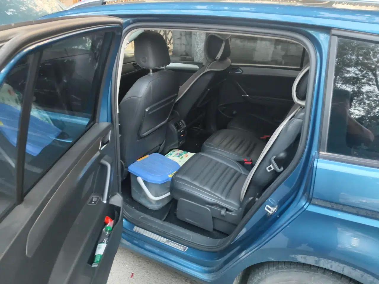 Volkswagen Touran 2018 Volkswagen Touran L 280TSI DSG Comfort Edition 7 Seats China V Emission Standard — миниатюра 17