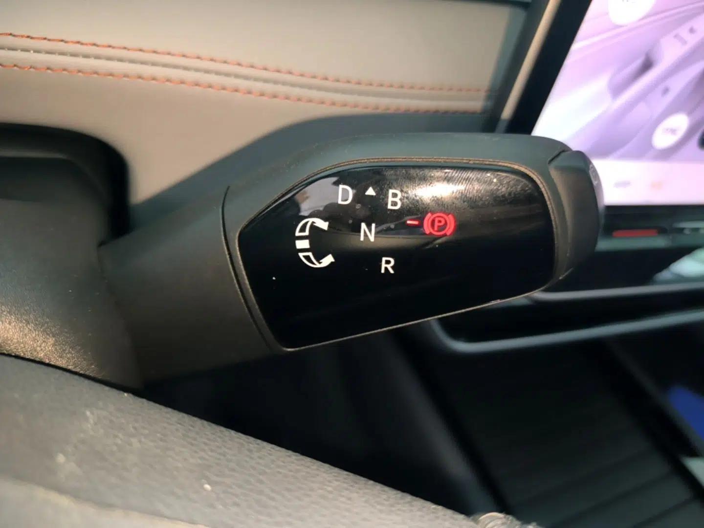 Volkswagen ID.7 VIZZION 2024 AIR model — миниатюра 16