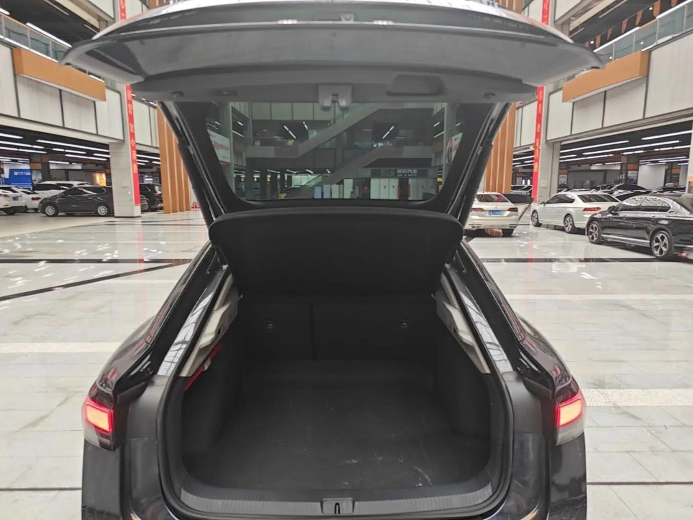 Volkswagen ID.7 VIZZION 2024 First Edition — миниатюра 22