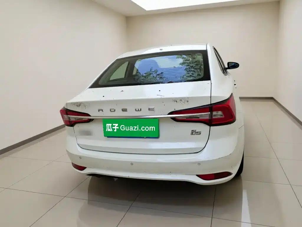Roewe i5 2020 1.5L Manual 4G Connected Leading Edition — миниатюра 3