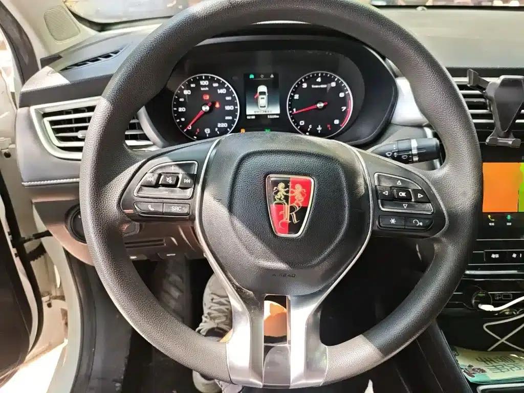 Roewe i5 2020 1.5L Manual 4G Connected Leading Edition — миниатюра 6
