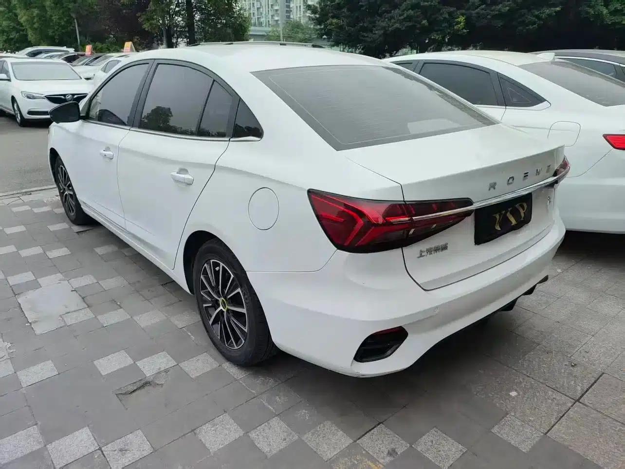 Roewe i5 2021 1.5L CVT Comfort Edition — миниатюра 15