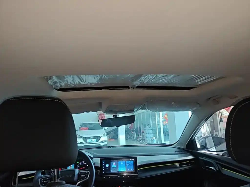 Roewe i5 2021 1.5L CVT Platinum Edition — миниатюра 18