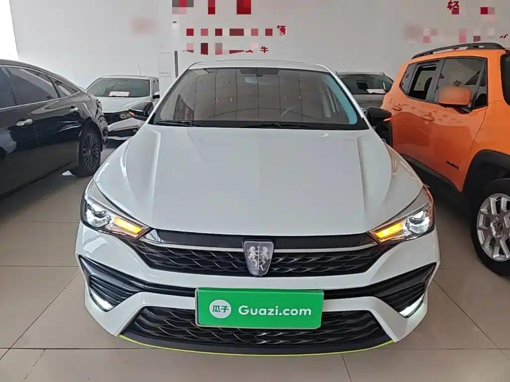Roewe i5 2021 1.5L CVT Platinum Edition — миниатюра 3