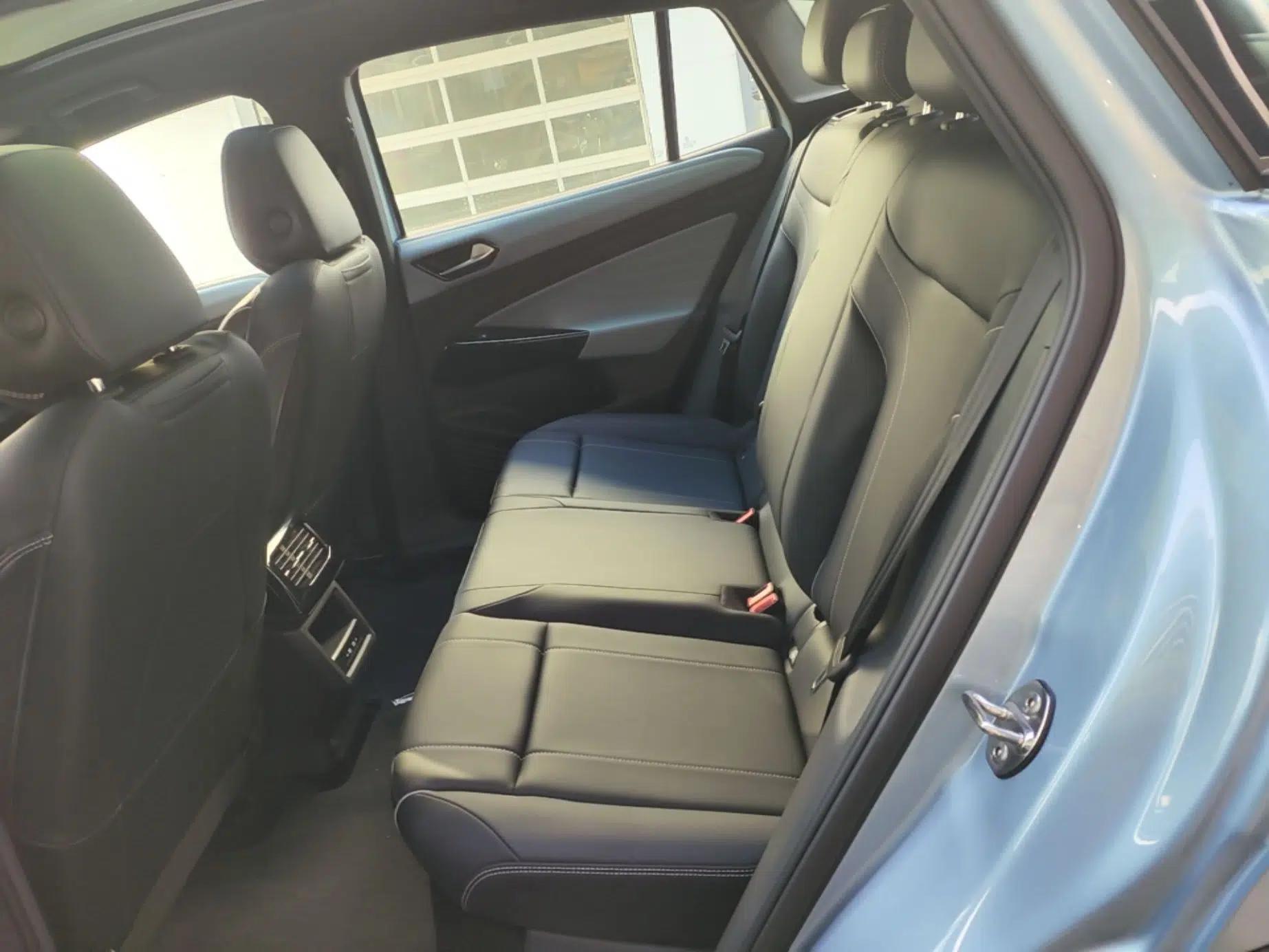 Volkswagen ID.4 X 2025 Smart Version Pure & Intelligent Enjoyment Edition — миниатюра 20