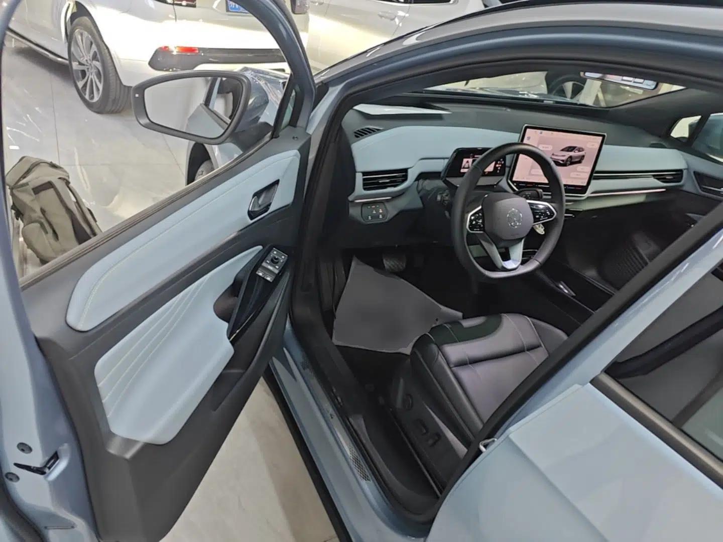Volkswagen ID.4 X 2025 Smart Version Pure & Intelligent Enjoyment Edition — миниатюра 23