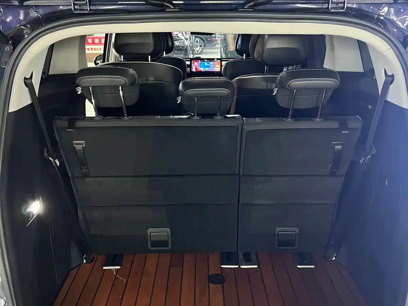 Roewe iMAX8 2021 400TGI Supreme Series Premium Edition — миниатюра 16