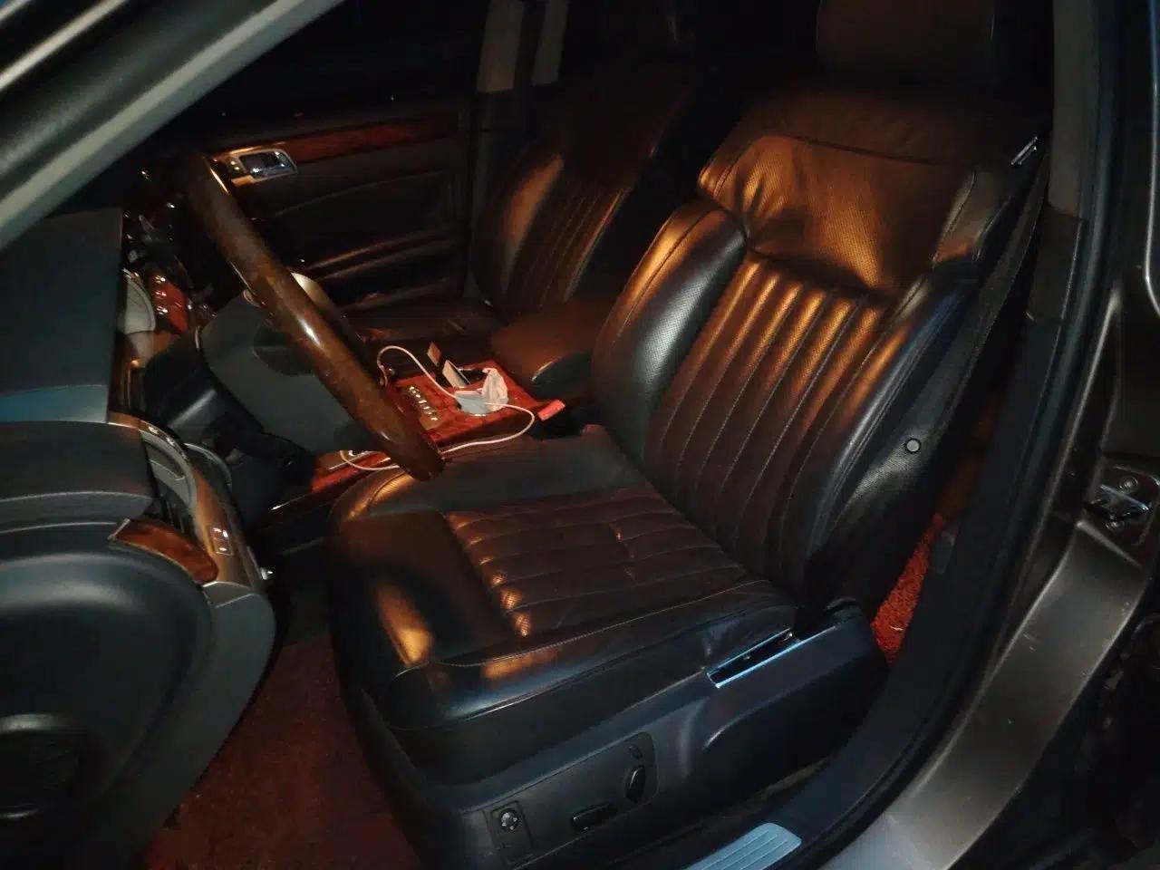 Volkswagen Phaeton 2012 3.0L Executive Version — миниатюра 15
