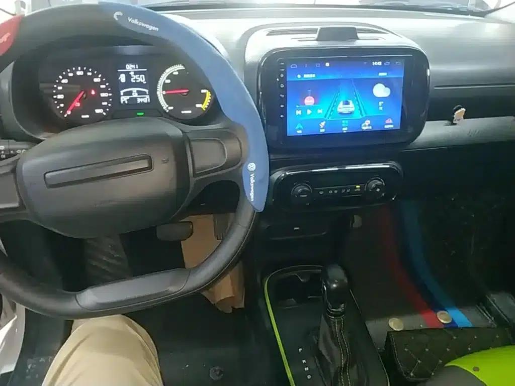 CLEVER 2021 Model 302km Premium Edition — миниатюра 10