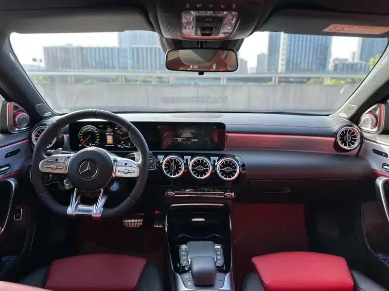 2023 Mercedes-Benz A-Class AMG A 35 L 4MATIC — миниатюра 13
