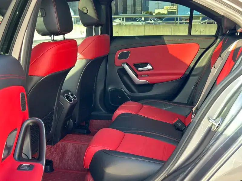 2023 Mercedes-Benz A-Class AMG A 35 L 4MATIC — миниатюра 18