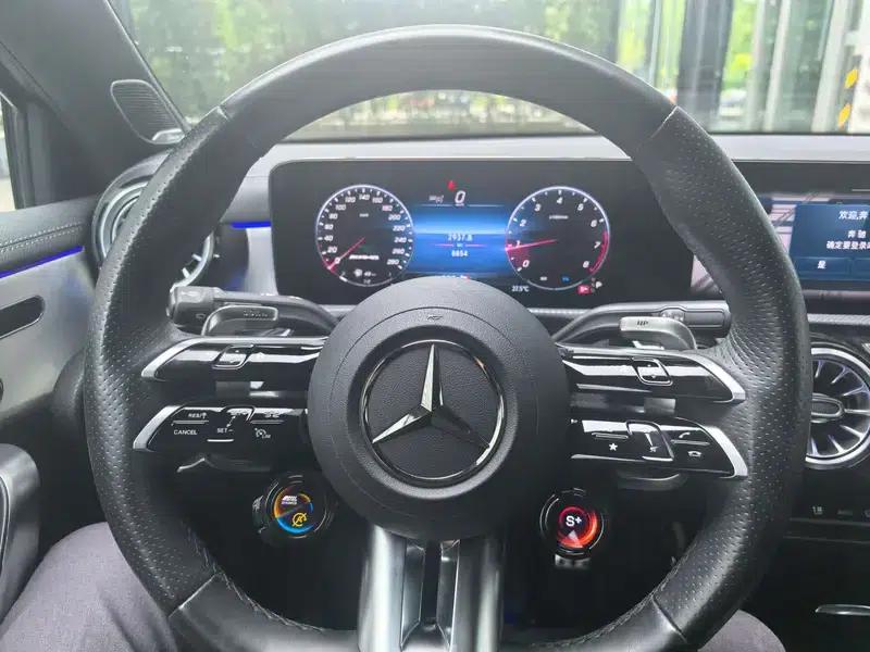 2025 Mercedes-Benz A-Class AMG (Imported) AMG A 35 4MATIC — миниатюра 10