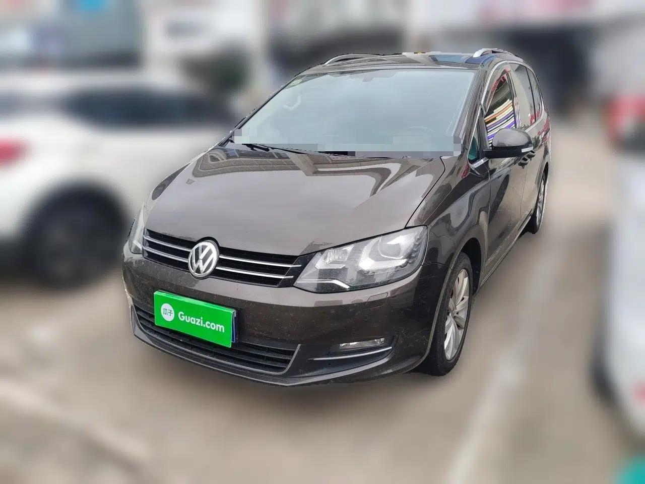 Volkswagen Sharan 2018 380TSI Luxury 7-Seater — миниатюра 1