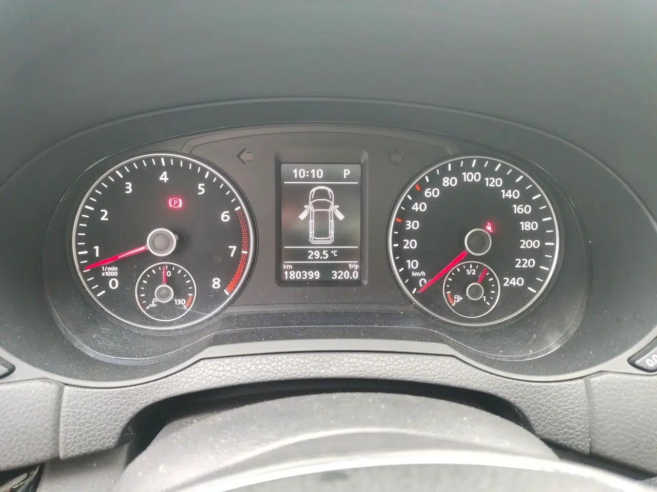 Volkswagen Sharan 2018 380TSI Luxury 7-Seater — миниатюра 11