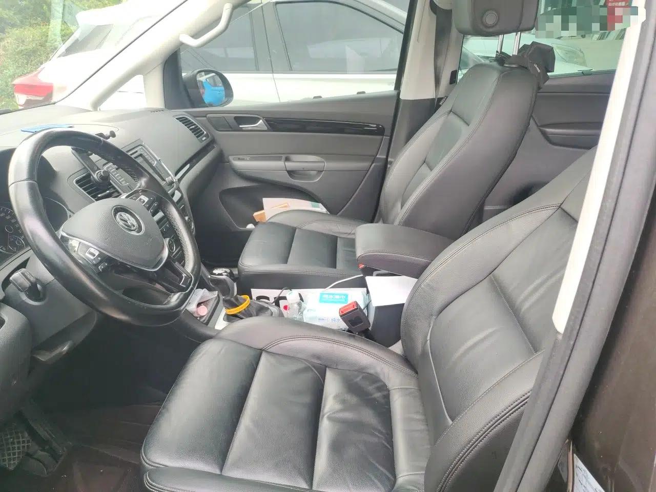 Volkswagen Sharan 2018 380TSI Luxury 7-Seater — миниатюра 15
