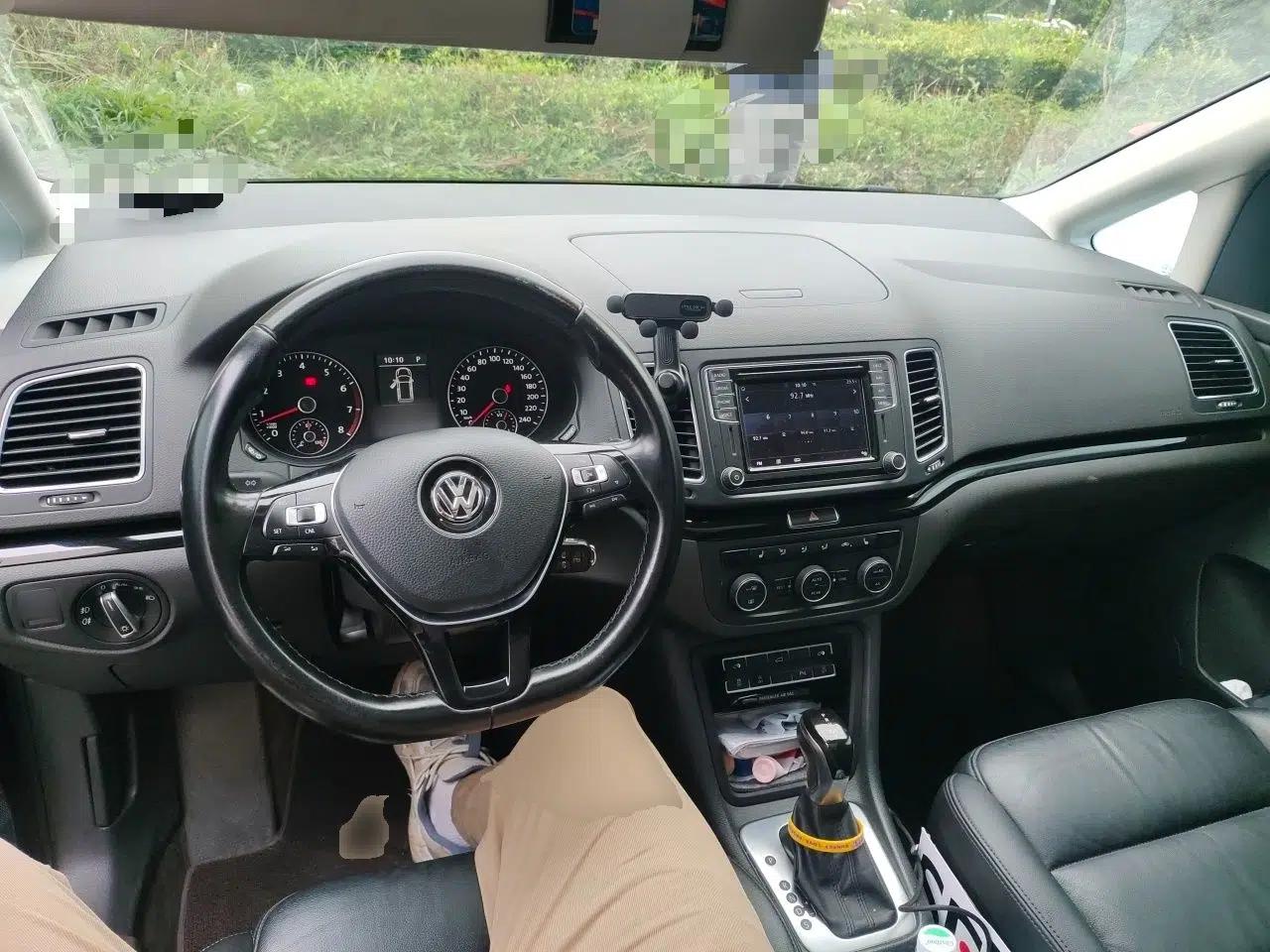 Volkswagen Sharan 2018 380TSI Luxury 7-Seater — миниатюра 9