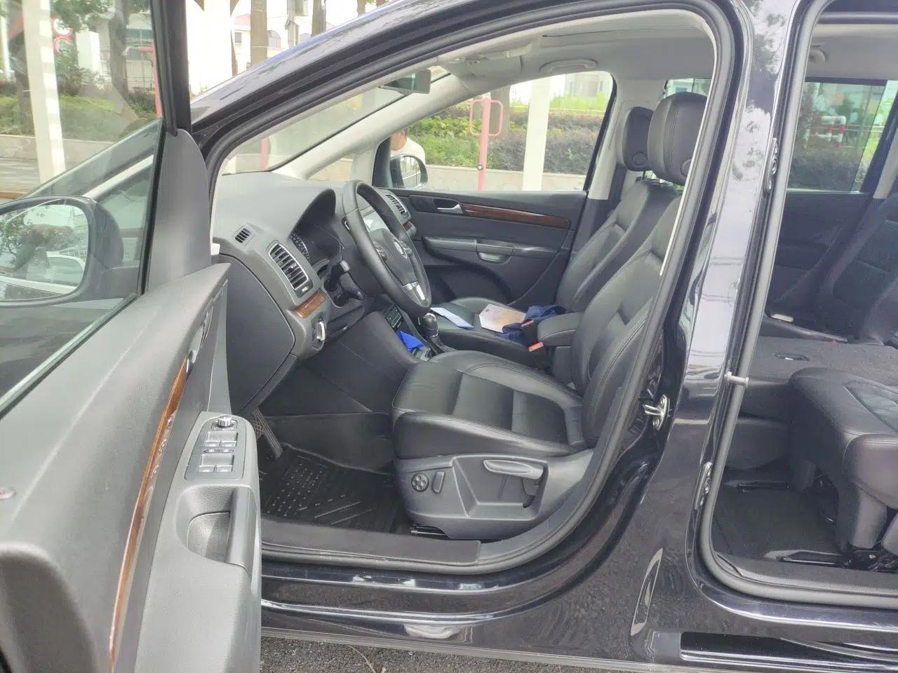 Volkswagen Sharan 2013 2.0 TSI Standard Model — миниатюра 16