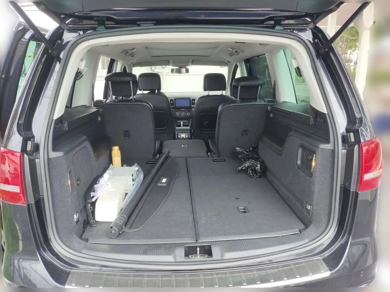 Volkswagen Sharan 2013 2.0 TSI Standard Model — миниатюра 19