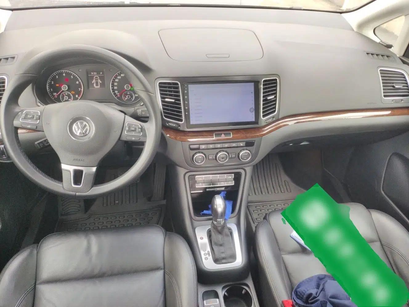 Volkswagen Sharan 2013 2.0 TSI Standard Model — миниатюра 9