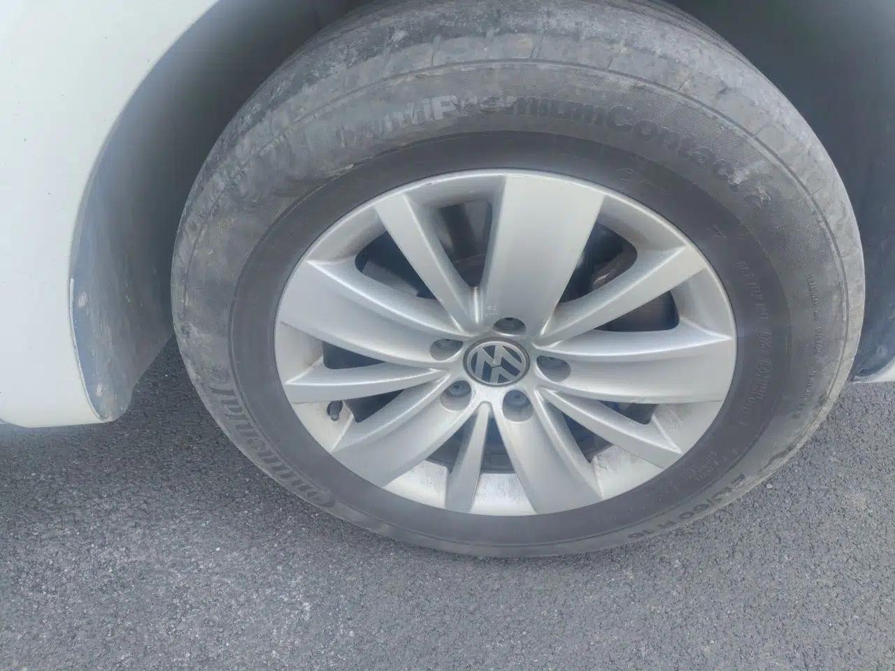 Volkswagen Sharan 2013 2.0 TSI Standard Model — миниатюра 8
