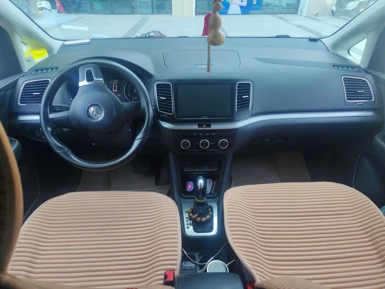 Volkswagen Sharan 2013 2.0 TSI Standard Model — миниатюра 9