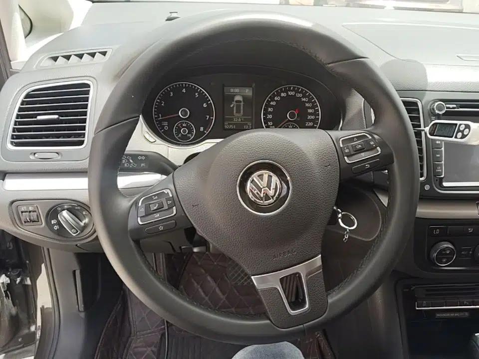 Volkswagen Sharan 2013 1.8TSI Standard Model — миниатюра 13
