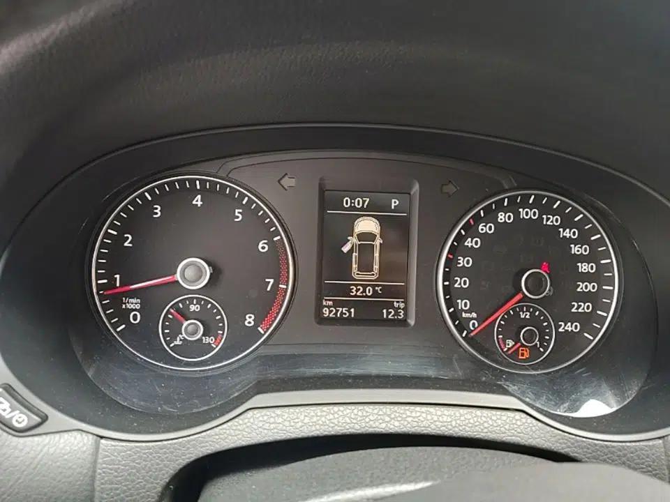 Volkswagen Sharan 2013 1.8TSI Standard Model — миниатюра 14