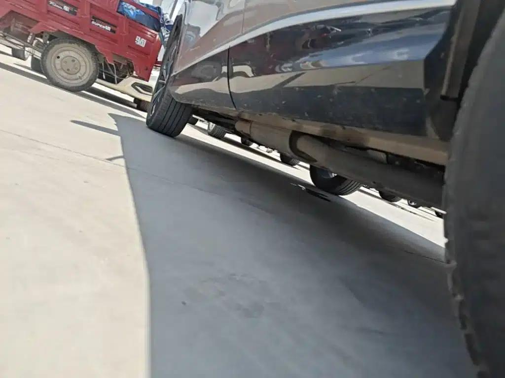 Roewe RX5 New Energy 2023 eRX5 Super Hybrid Comfort Edition — миниатюра 22
