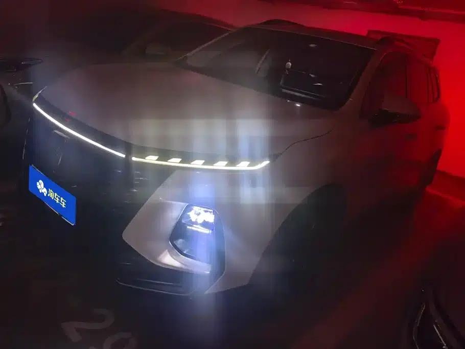 Roewe RX5 MAX 2022 1.5T Automatic Luxury Edition — миниатюра 1