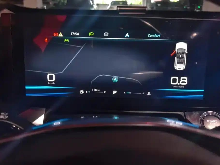 Roewe RX5 MAX 2022 1.5T Automatic Luxury Edition — миниатюра 14