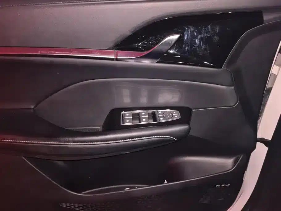 Roewe RX5 MAX 2022 1.5T Automatic Luxury Edition — миниатюра 7