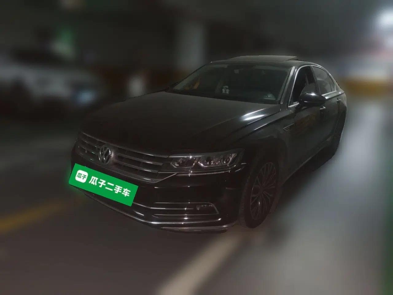 Volkswagen Phideon 2018 380TSI Two-Wheel Drive Business Edition — миниатюра 1