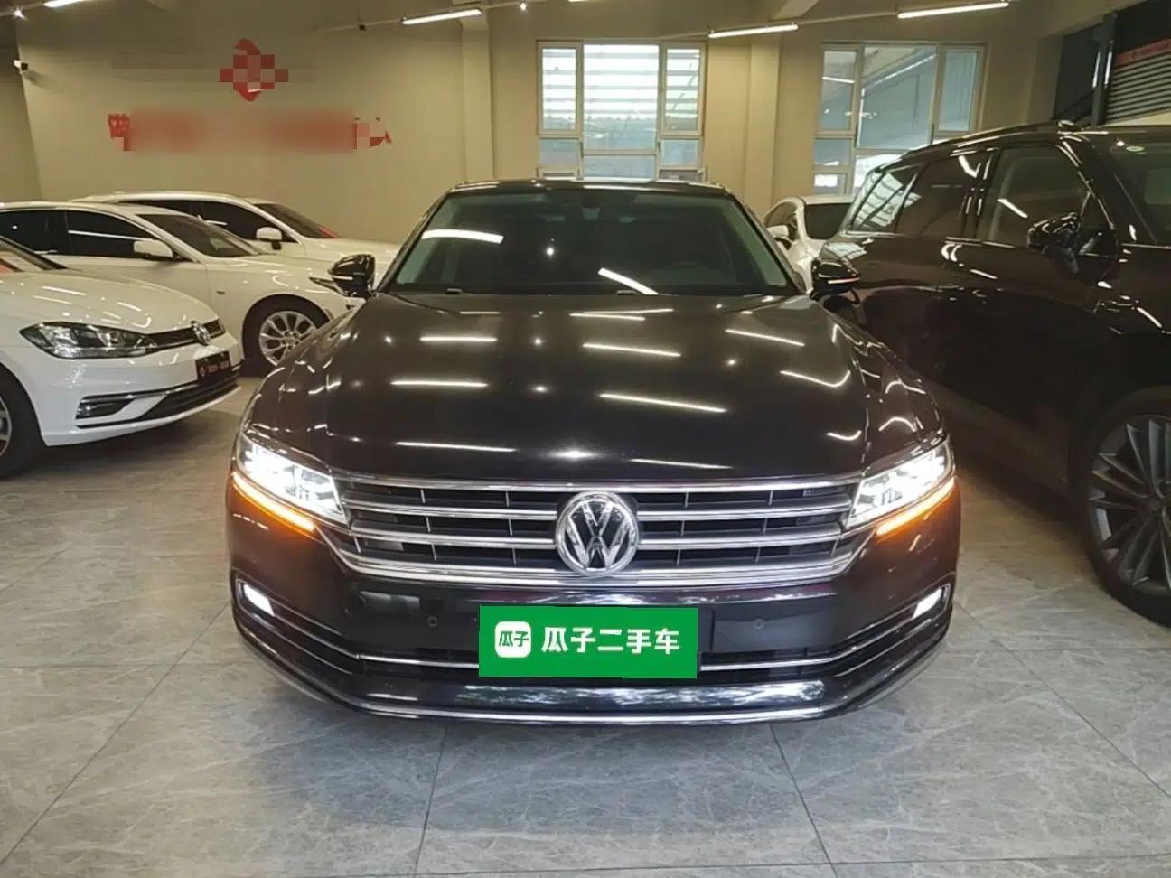Volkswagen Phideon 2019 380TSI Two-Wheel Drive Business Edition China V Standard — миниатюра 2