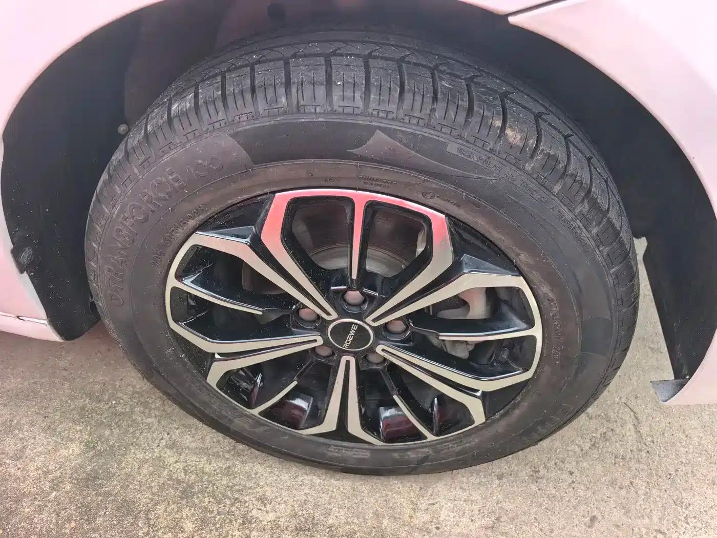 Roewe i6 MAX New Energy 2023 EV 420 Panoramic Roof Special Edition — миниатюра 7