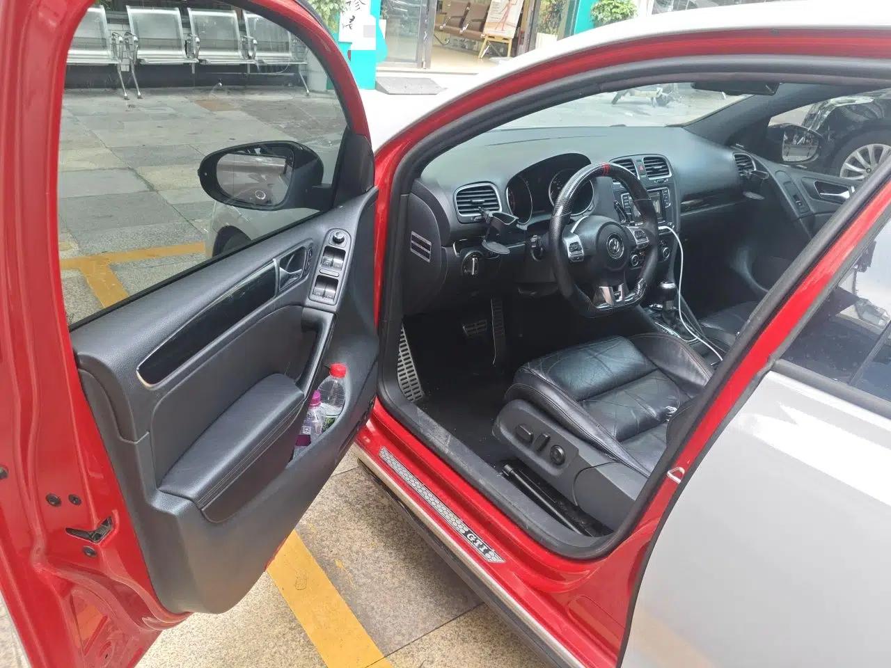 Volkswagen Golf GTI 2012 2.0 TSI GTI — миниатюра 16