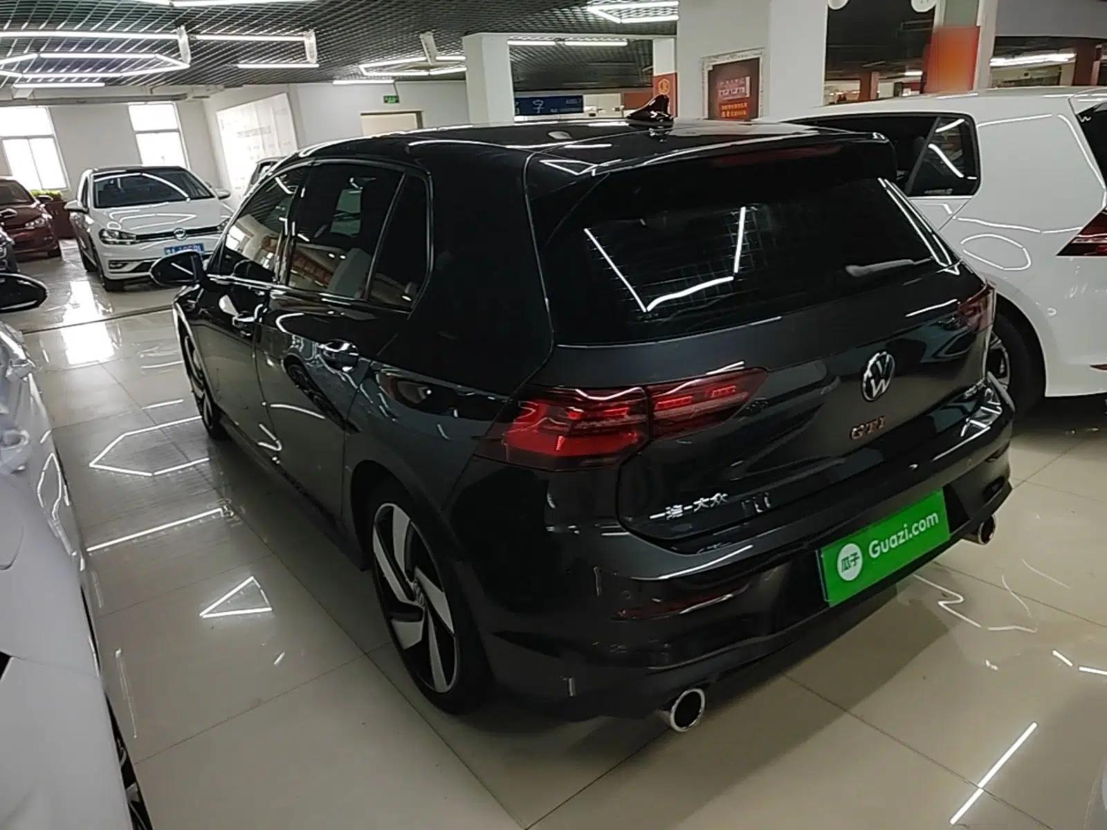 Volkswagen Golf GTI 2021 380TSI DSG GTI — миниатюра 4