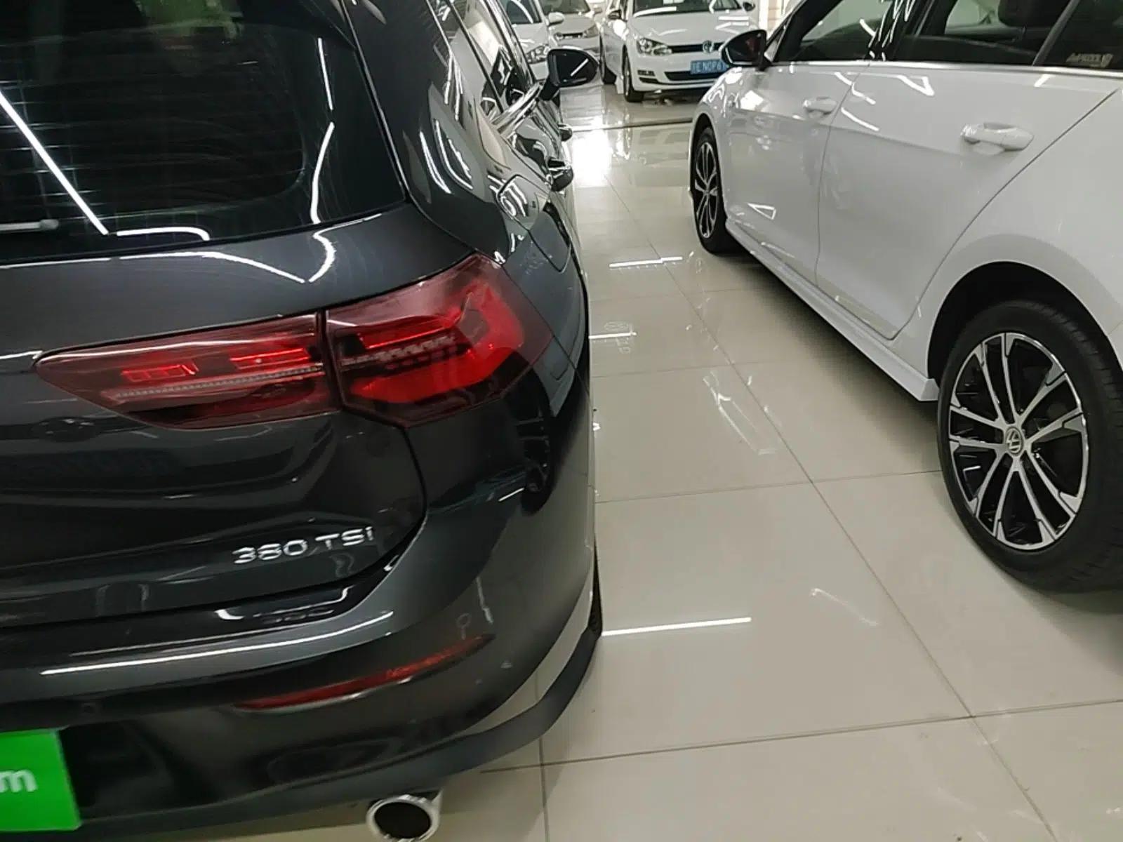Volkswagen Golf GTI 2021 380TSI DSG GTI — миниатюра 9