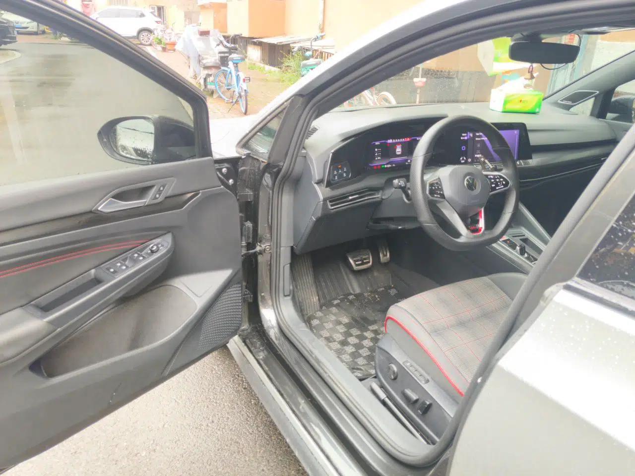 Volkswagen Golf GTI 2021 380TSI DSG GTI — миниатюра 16