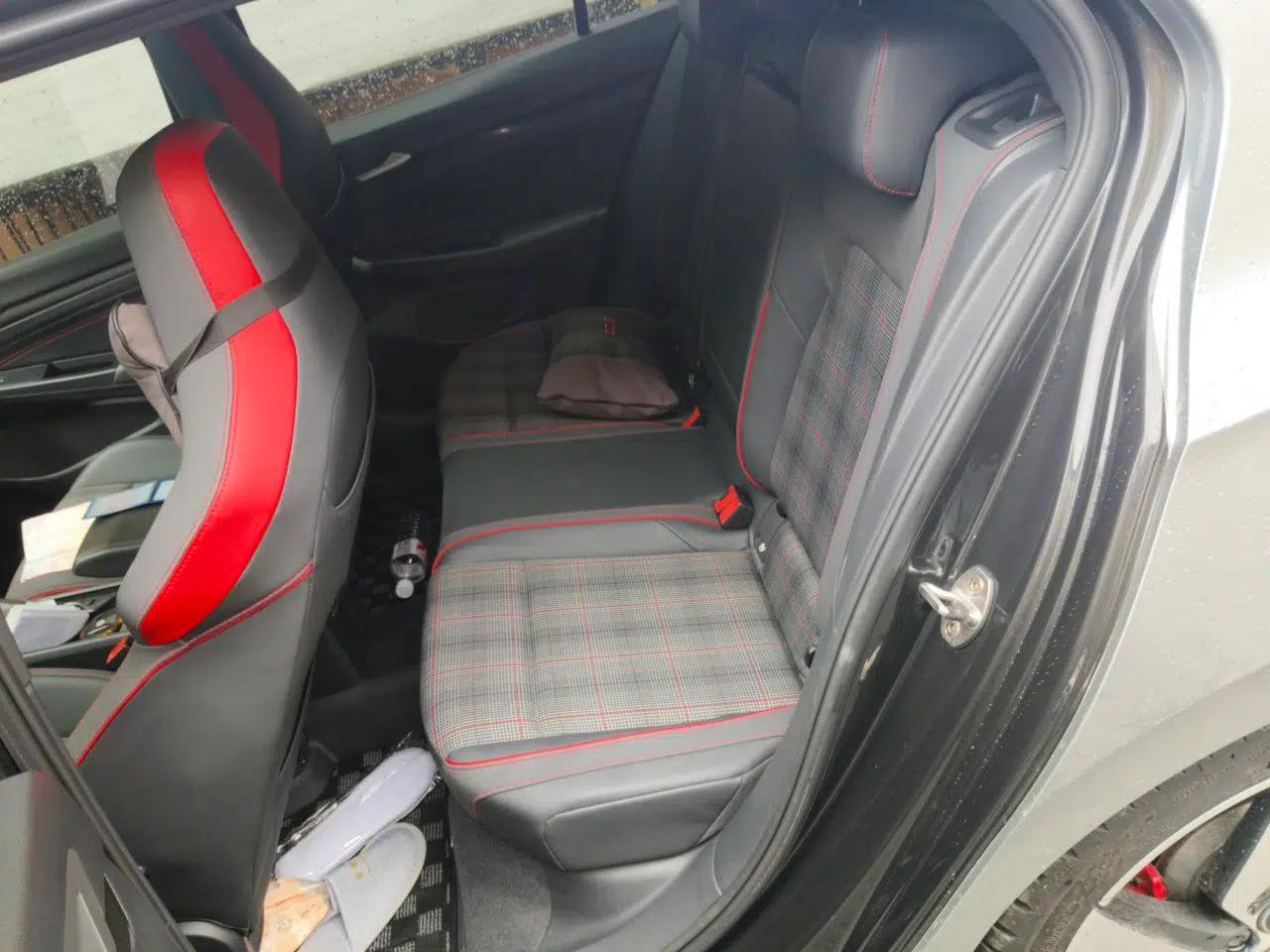 Volkswagen Golf GTI 2021 380TSI DSG GTI — миниатюра 17