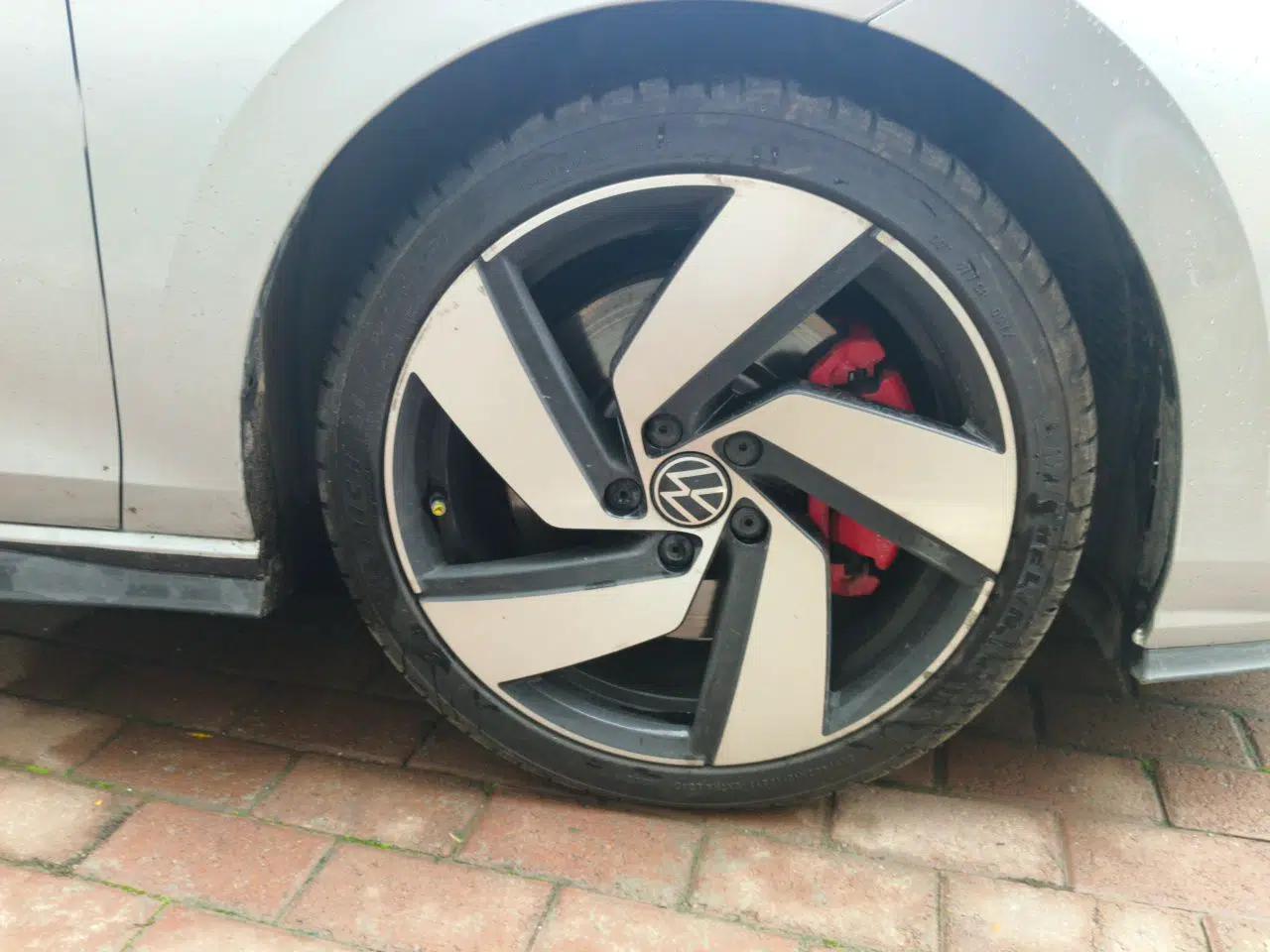 Volkswagen Golf GTI 2021 380TSI DSG GTI — миниатюра 8