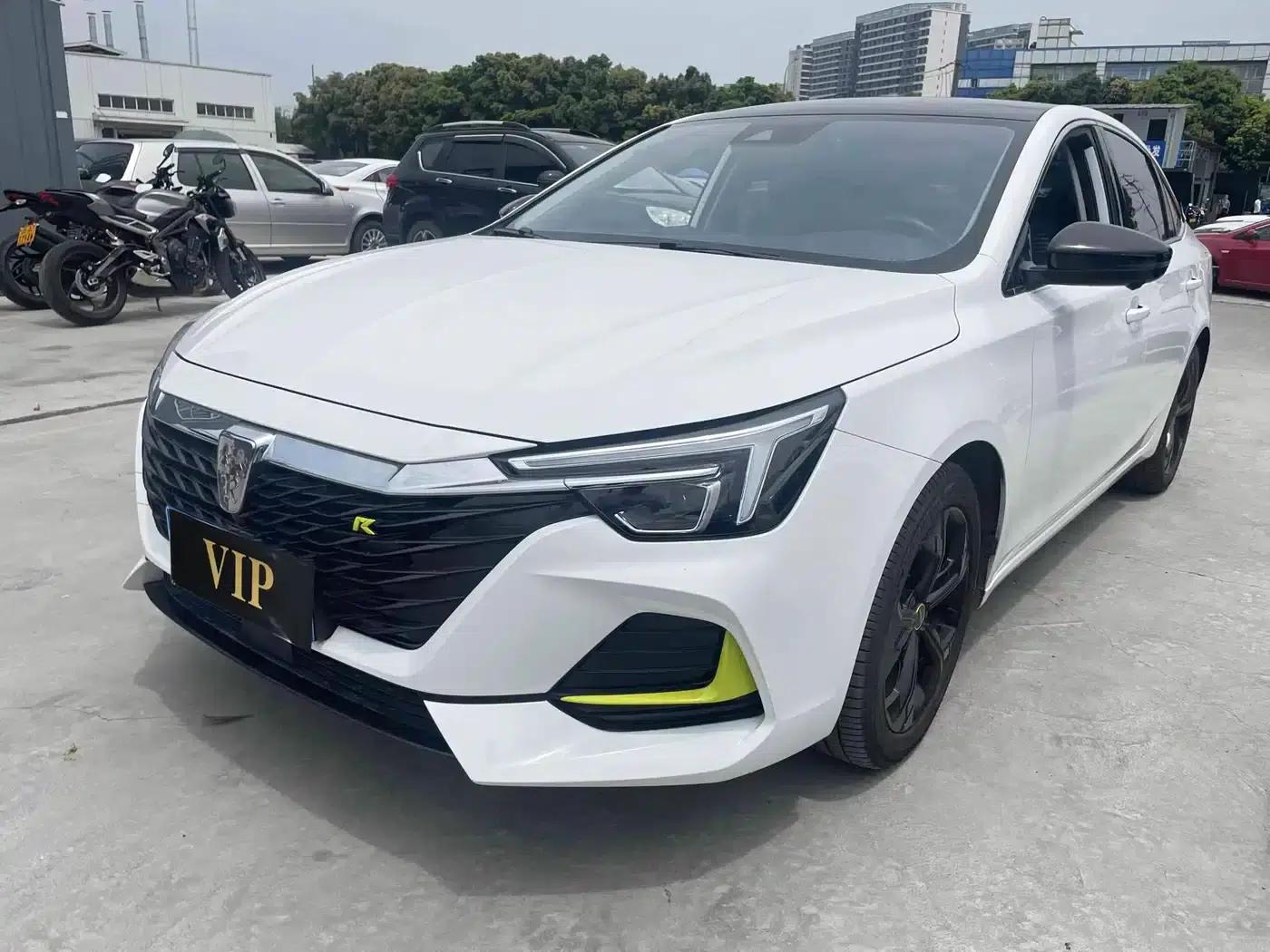 Roewe i6 MAX 2020 300TGI Automatic Cool Edition — миниатюра 1