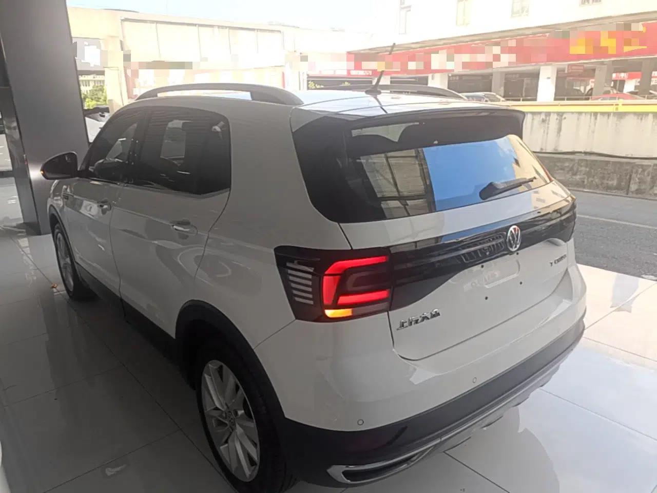 Volkswagen T-Cross 2019 1.5L Automatic Comfort Edition — миниатюра 13