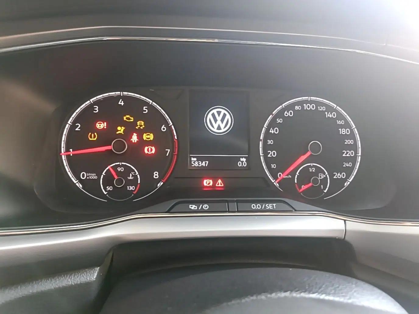 Volkswagen T-Cross 2019 1.5L Automatic Comfort Edition — миниатюра 19