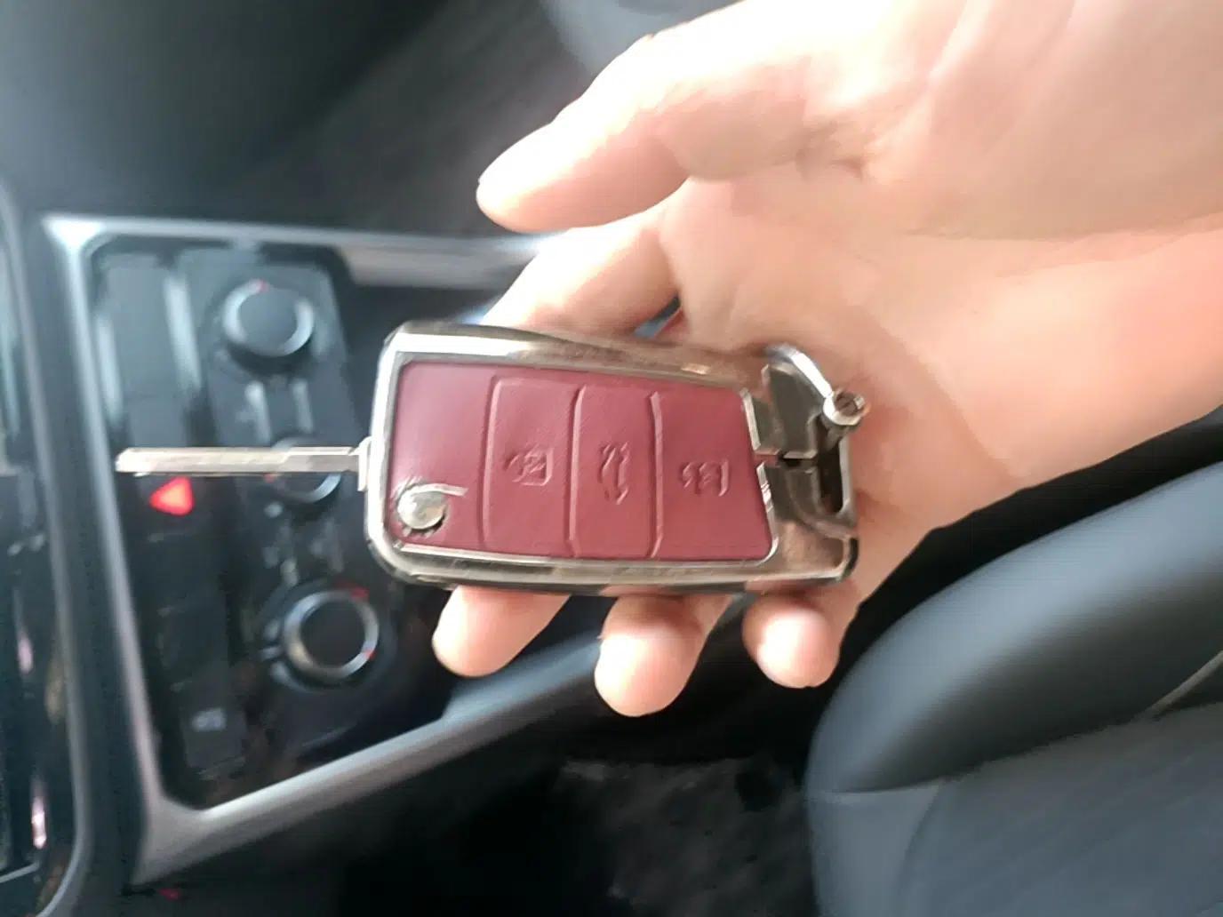 Volkswagen T-Cross 2019 1.5L Automatic Comfort Edition — миниатюра 28