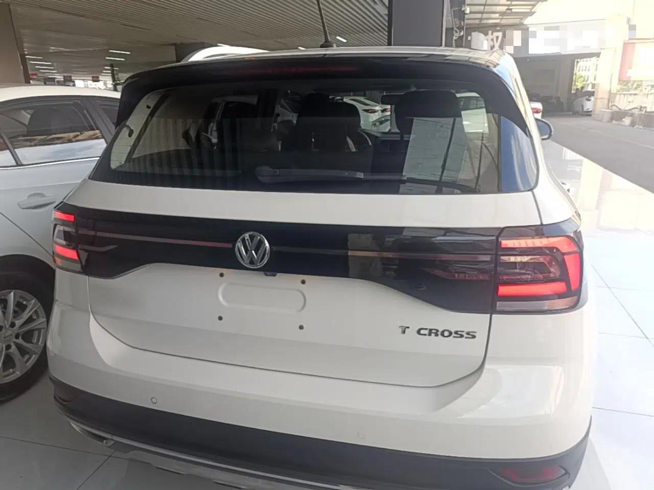 Volkswagen T-Cross 2019 1.5L Automatic Comfort Edition — миниатюра 5