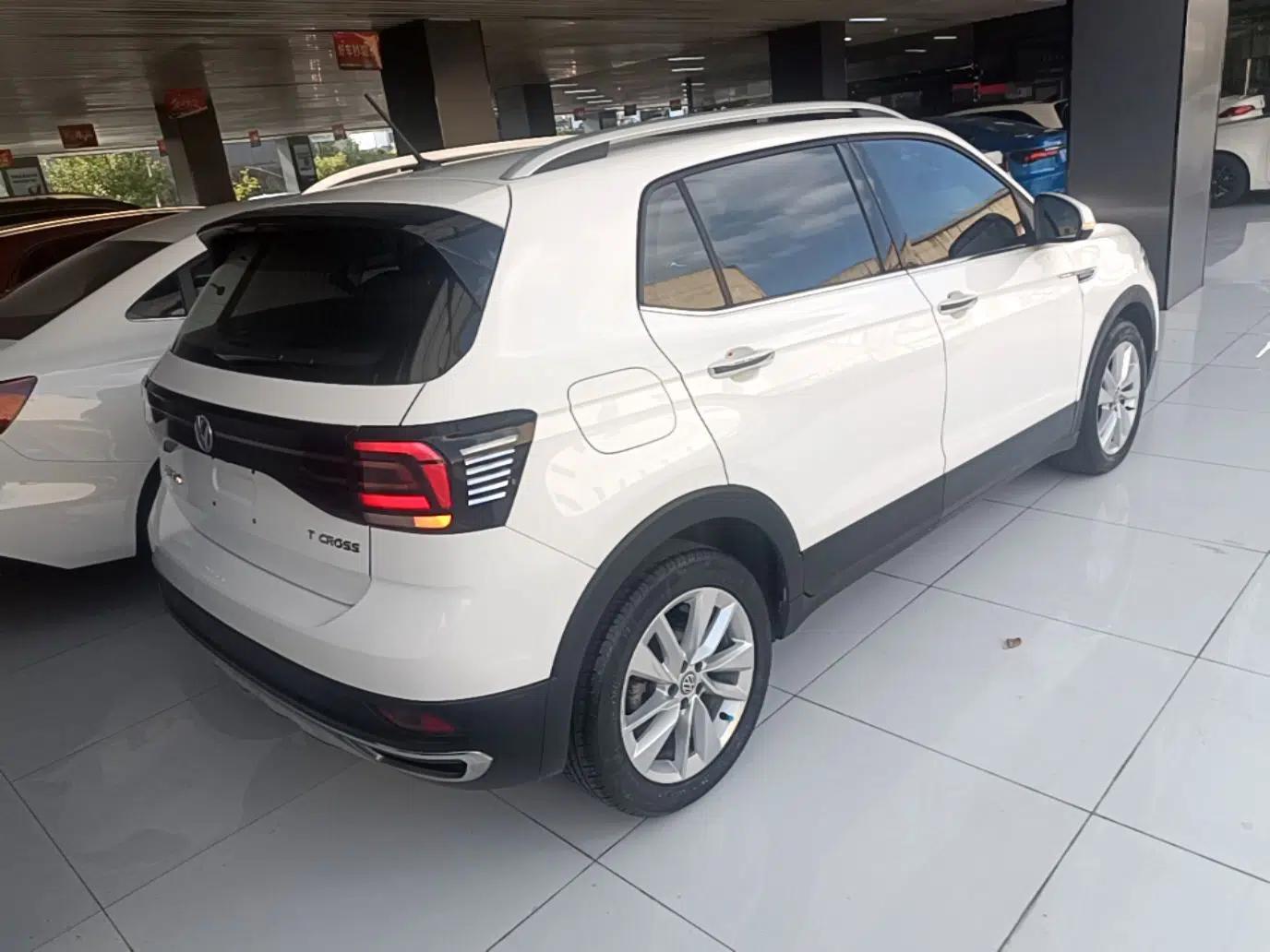 Volkswagen T-Cross 2019 1.5L Automatic Comfort Edition — миниатюра 6